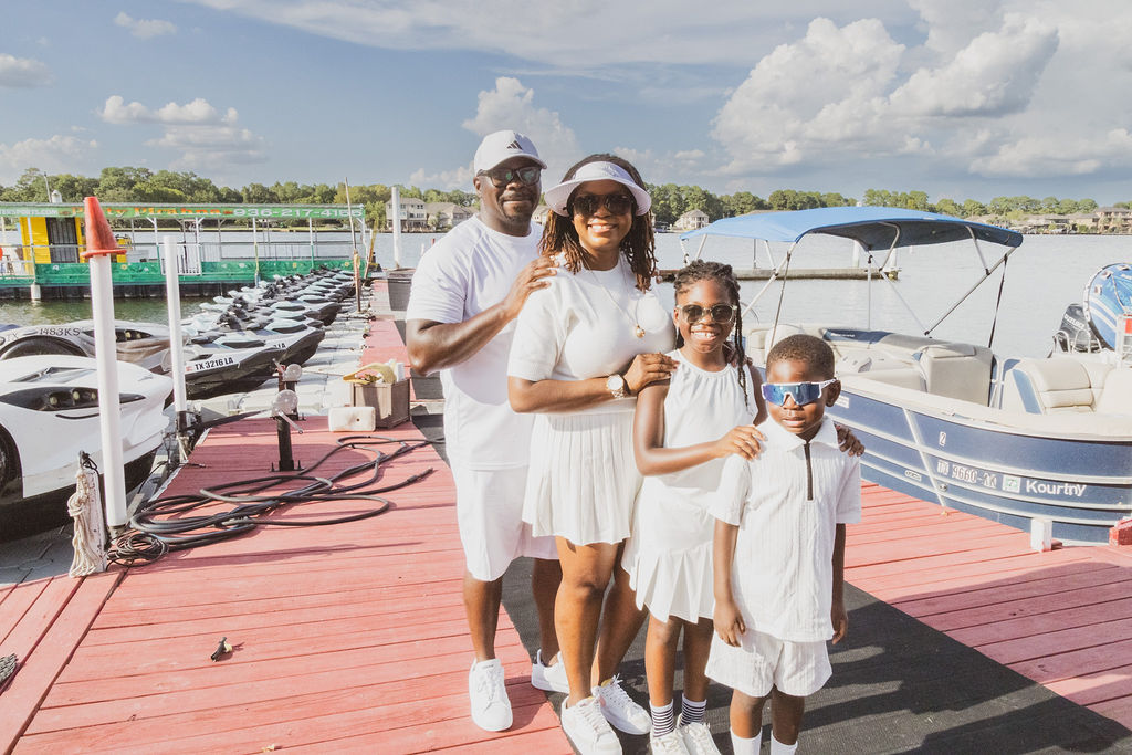 Stephen Yeti & Family — image 51